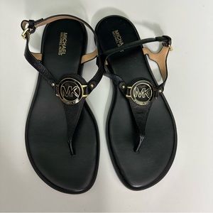 Michael Kors black leather thong sandals size 7